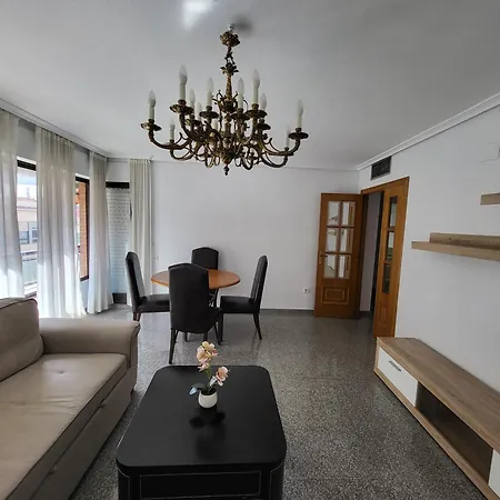 Amistosa, Habitacion Con Balcon, Alicante, Playa, Centro, Rambla, Mercado Homestay Alicante