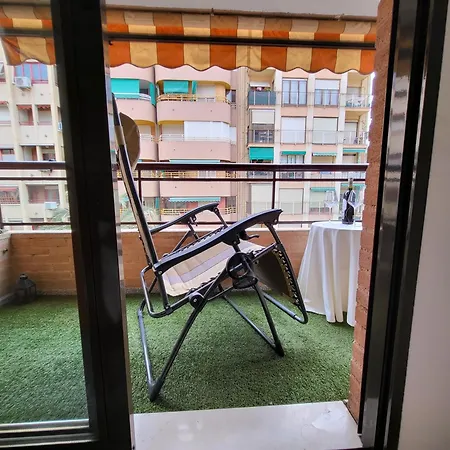 Amistosa, Habitacion Con Balcon, Alicante, Playa, Centro, Rambla, Mercado Homestay Alicante