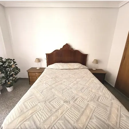 Séjour chez l'habitant Amistosa, Habitacion Con Balcon, Alicante, Playa, Centro, Rambla, Mercado *